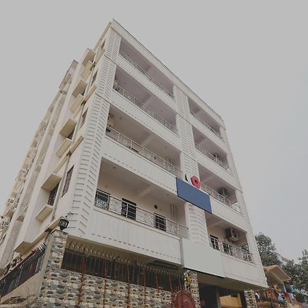 Super Oyo Capital O 78105 Hotel Figtree Premier パトナー エクステリア 写真
