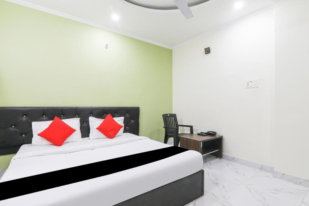 Super Oyo Capital O 78105 Hotel Figtree Premier パトナー エクステリア 写真
